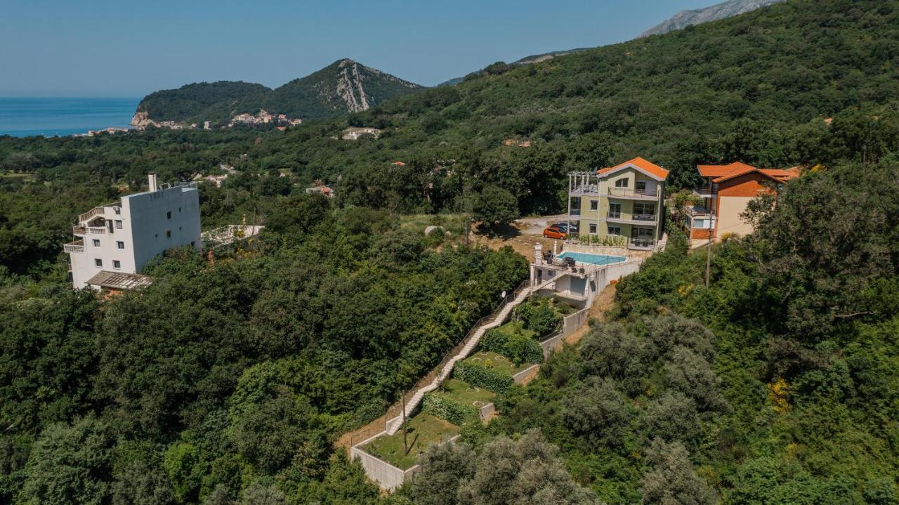 Villa Montenegrina Petrovac Екстериор снимка