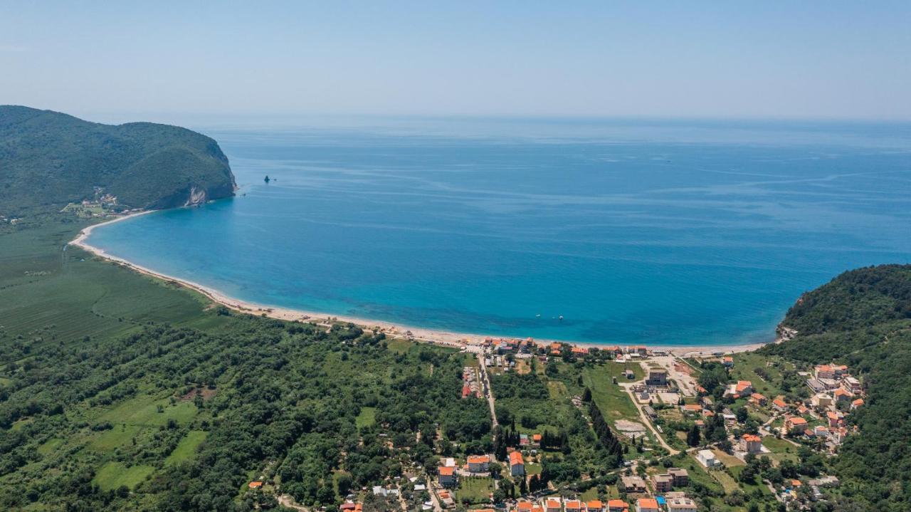 Villa Montenegrina Petrovac Екстериор снимка