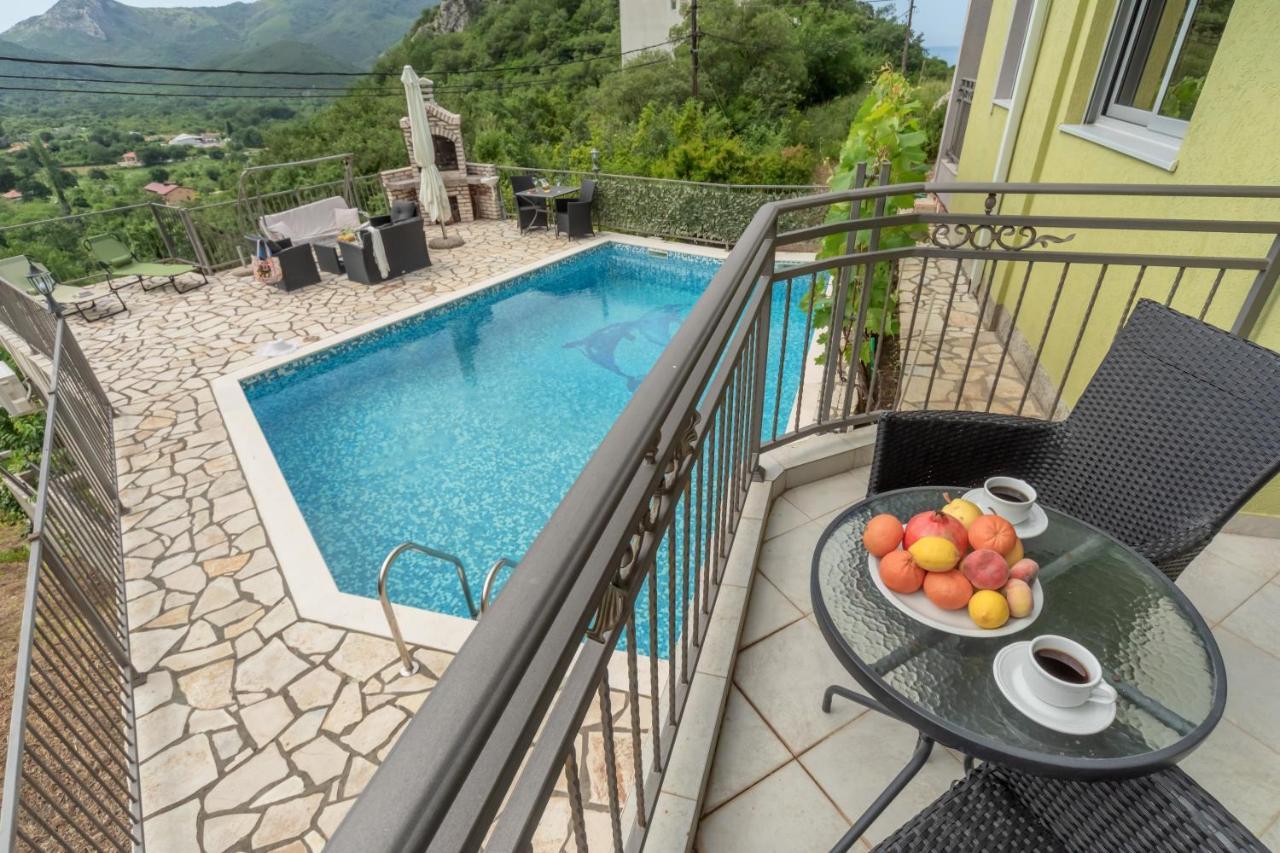 Villa Montenegrina Petrovac Екстериор снимка