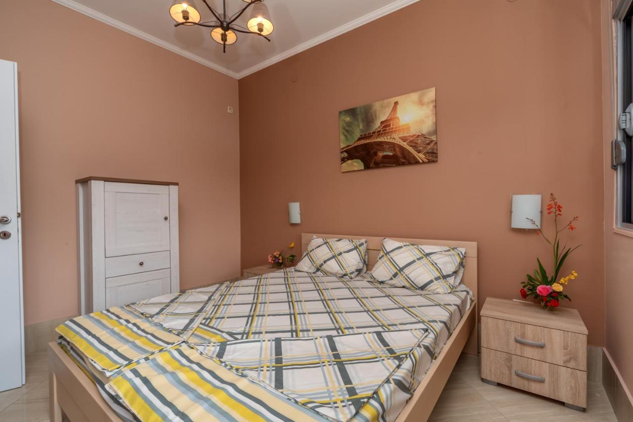 Villa Montenegrina Petrovac Екстериор снимка
