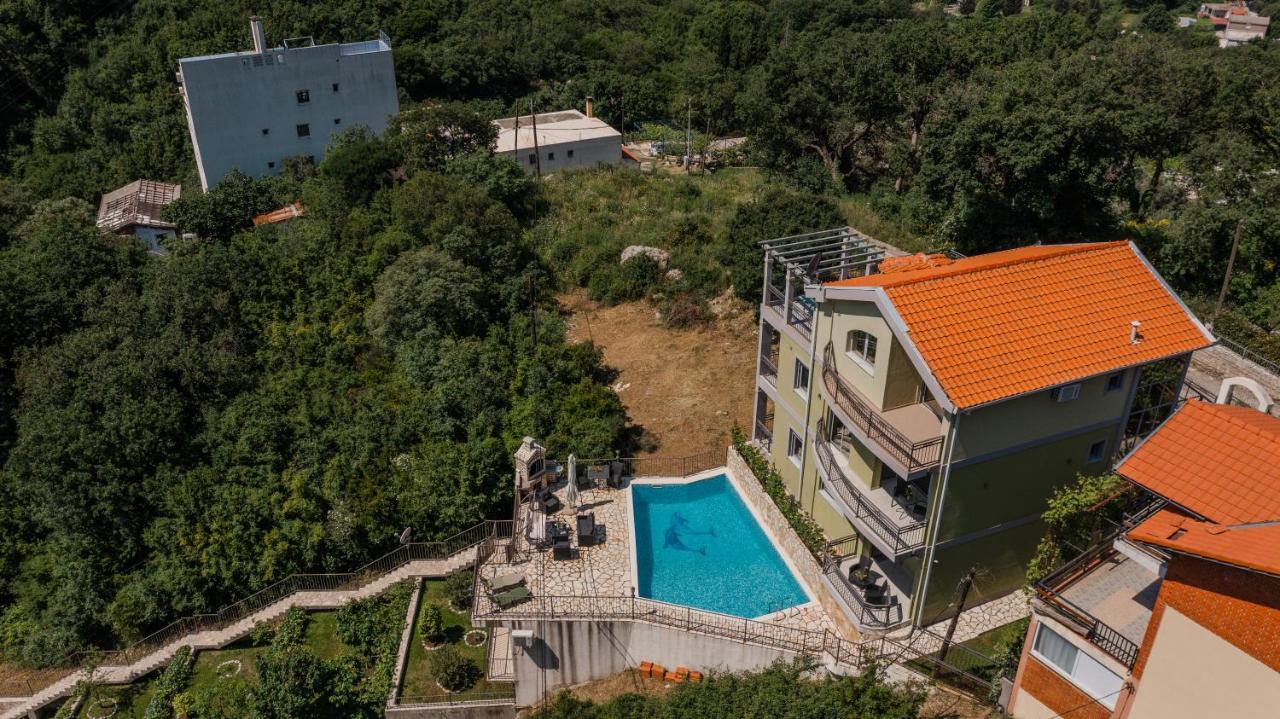 Villa Montenegrina Petrovac Екстериор снимка